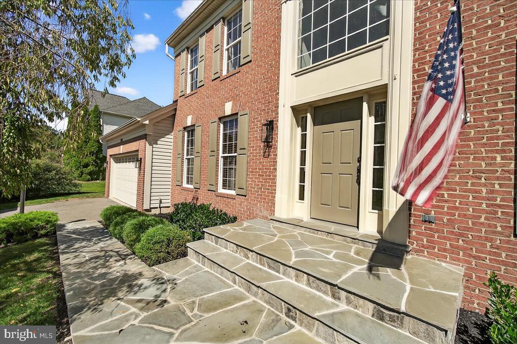 3069 LINDSEY COURT