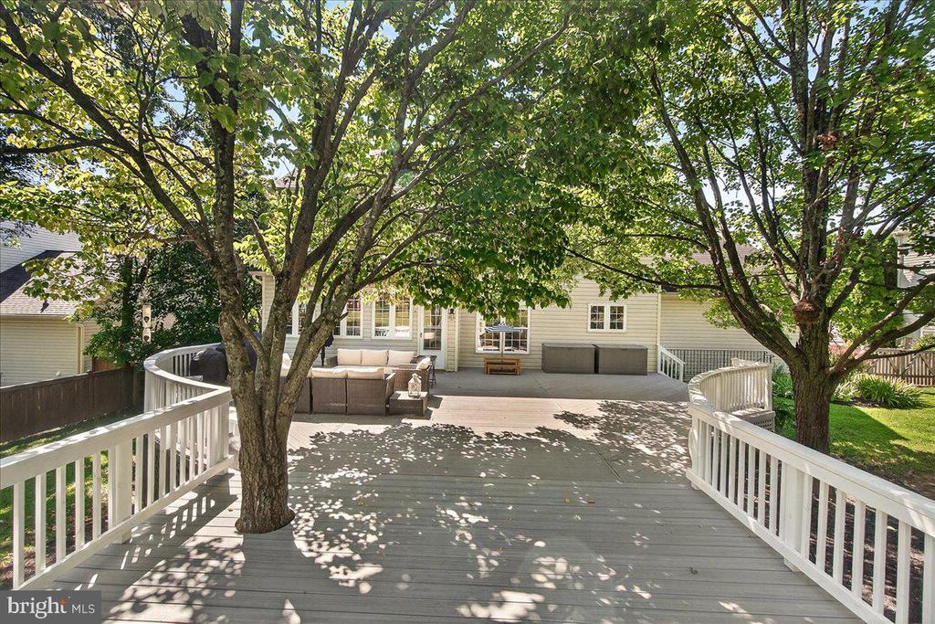 3069 LINDSEY COURT