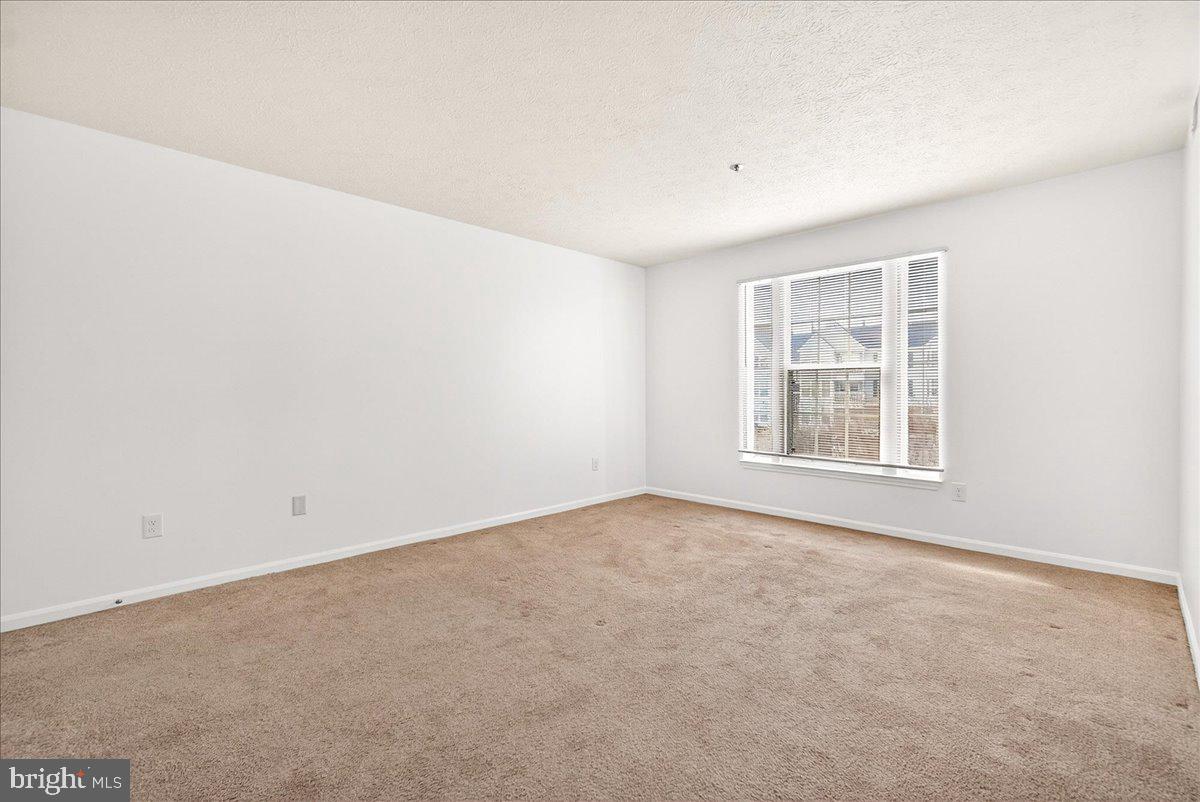 615 HIMES AVENUE 106