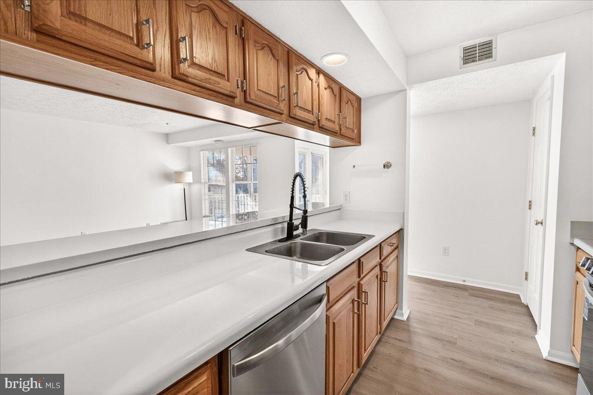 615 HIMES AVENUE 106