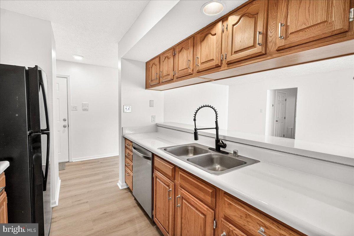 615 HIMES AVENUE 106