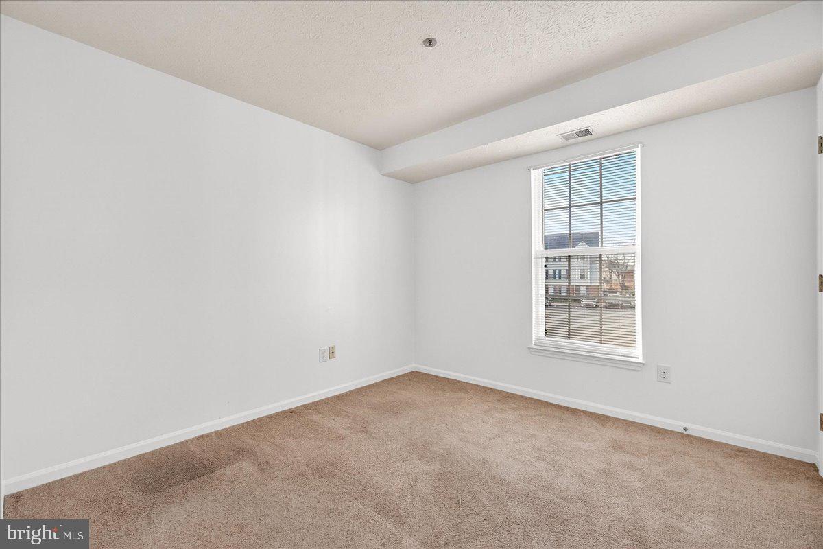 615 HIMES AVENUE 106