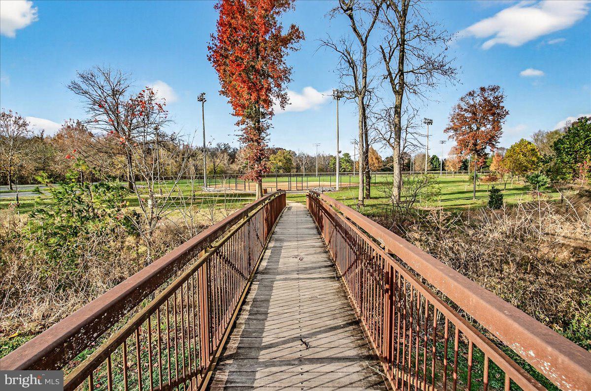 5487 TALLYN RIDGE DRIVE