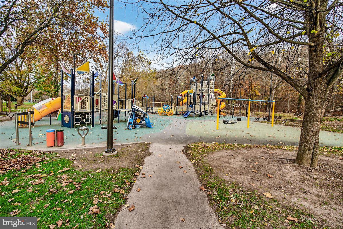 5487 TALLYN RIDGE DRIVE