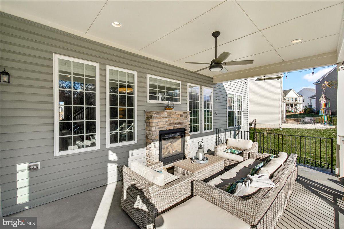 5487 TALLYN RIDGE DRIVE