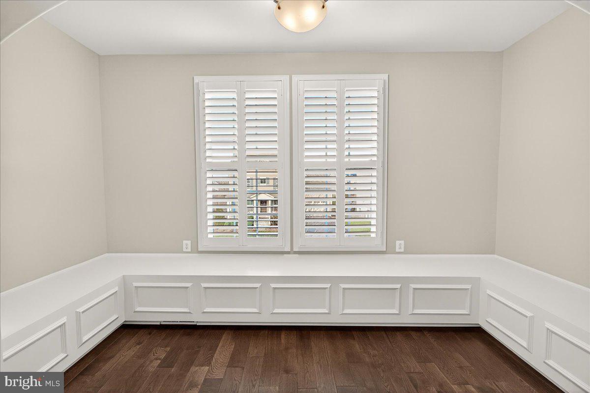 5487 TALLYN RIDGE DRIVE