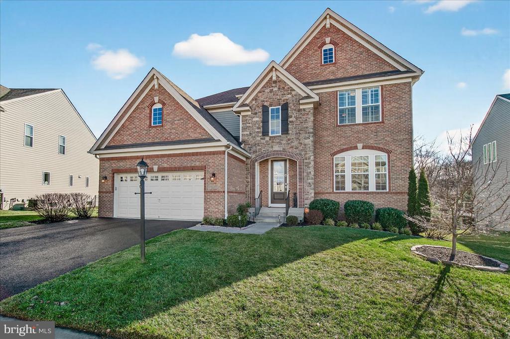 5487 TALLYN RIDGE DRIVE