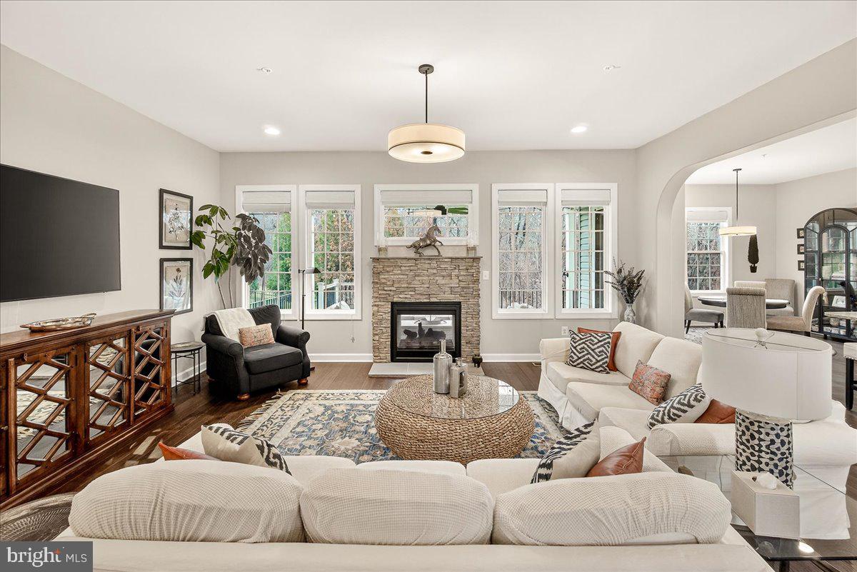 5487 TALLYN RIDGE DRIVE