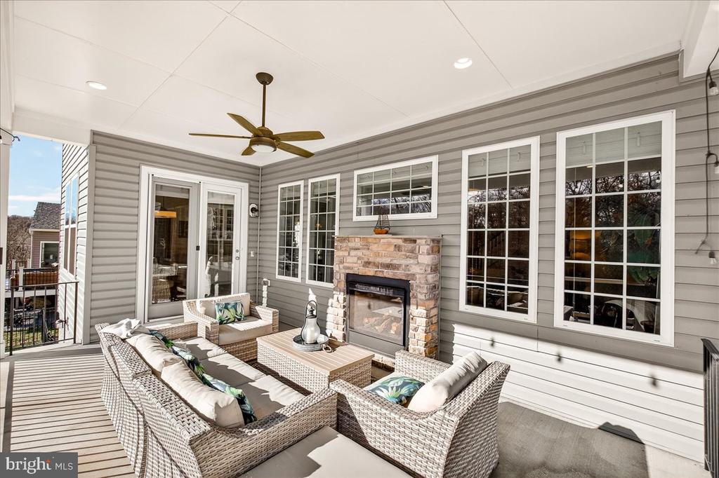5487 TALLYN RIDGE DRIVE