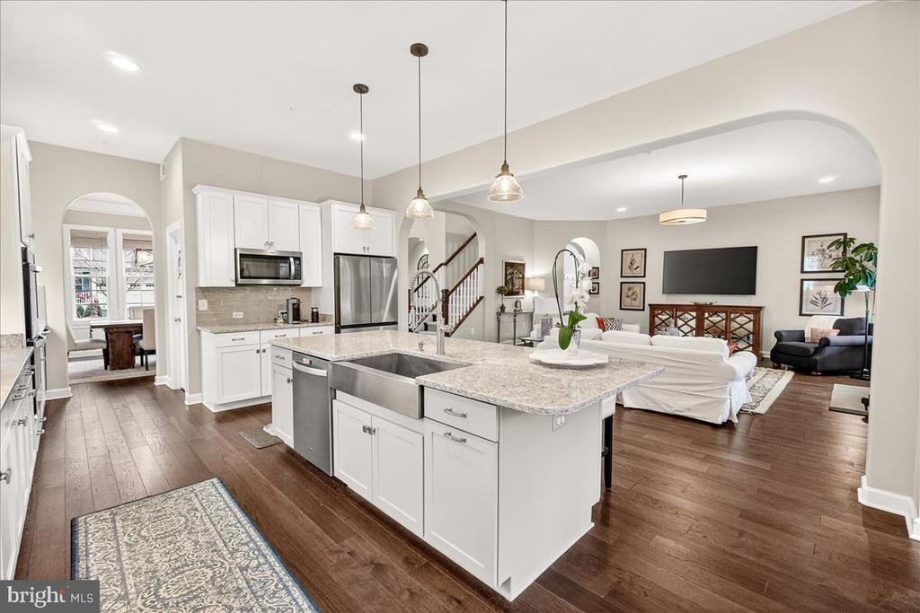 5487 TALLYN RIDGE DRIVE