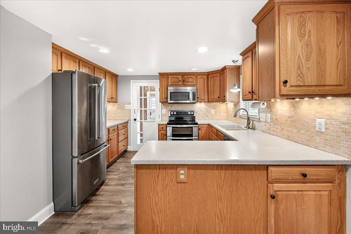 2702 CANADA HILL ROAD