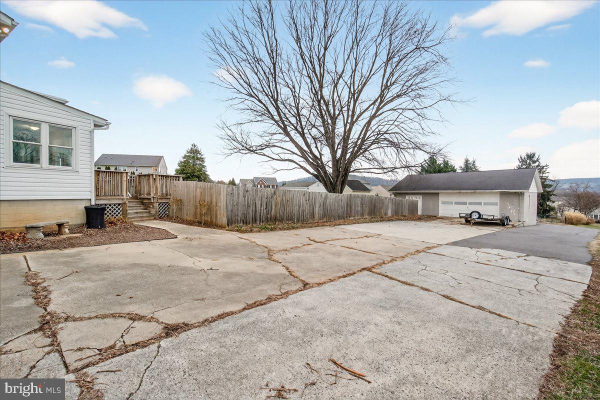 2702 CANADA HILL ROAD