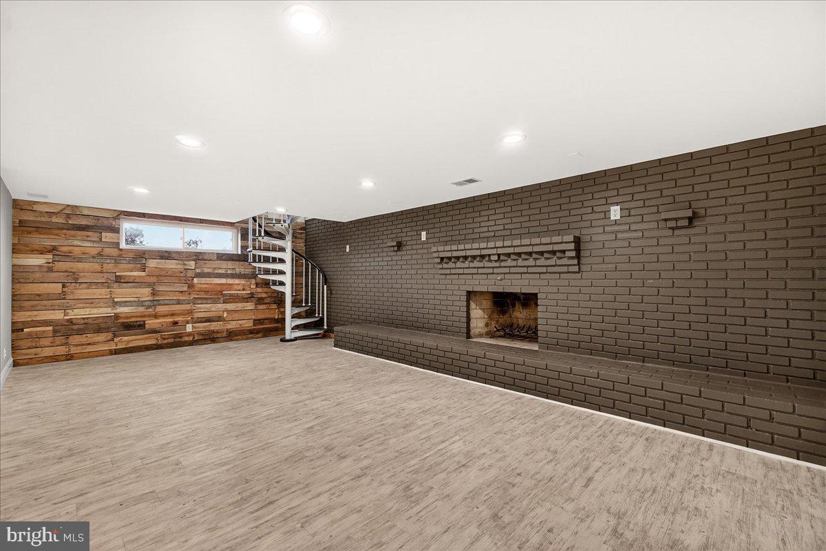 2702 CANADA HILL ROAD