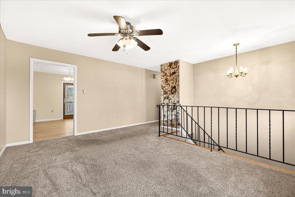 423 BANKSIA DRIVE