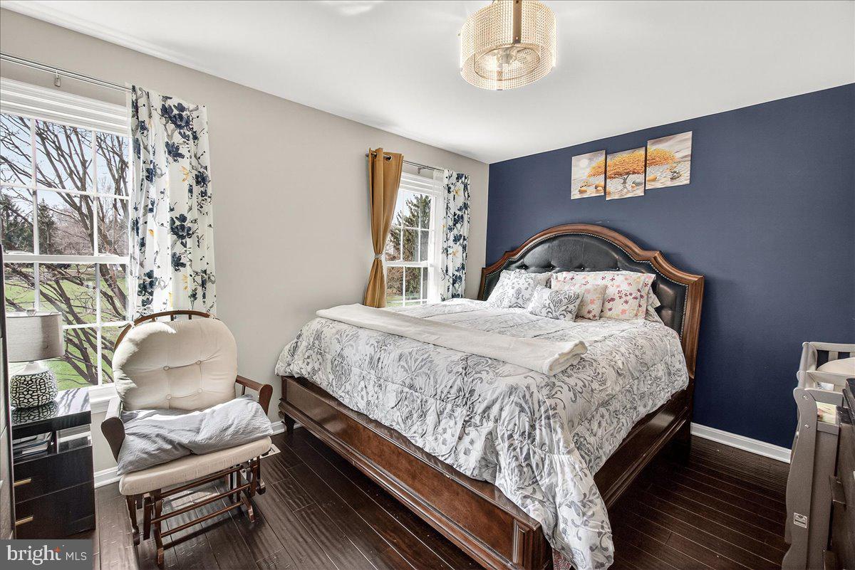 2219 WALLER HOUSE COURT