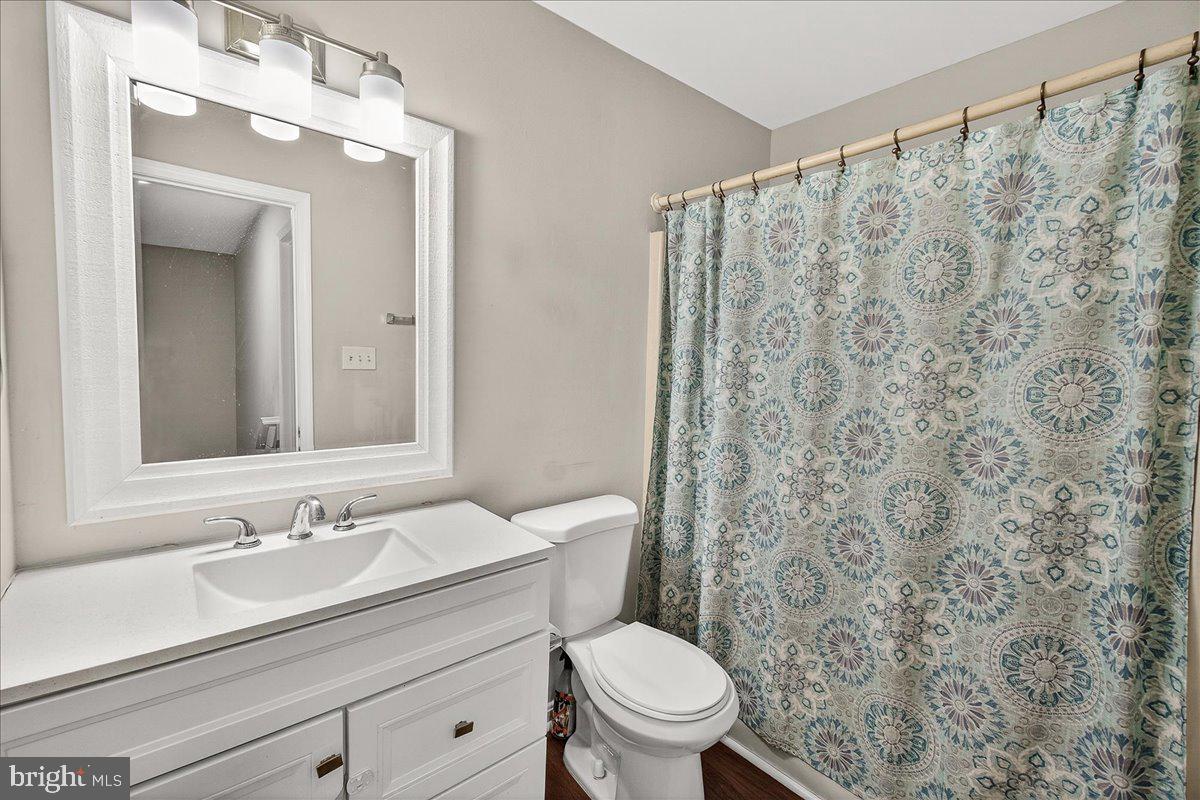 2219 WALLER HOUSE COURT