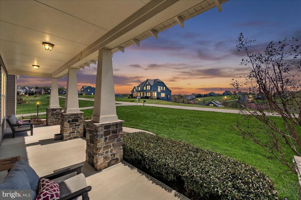 3633 MOLINE COURT