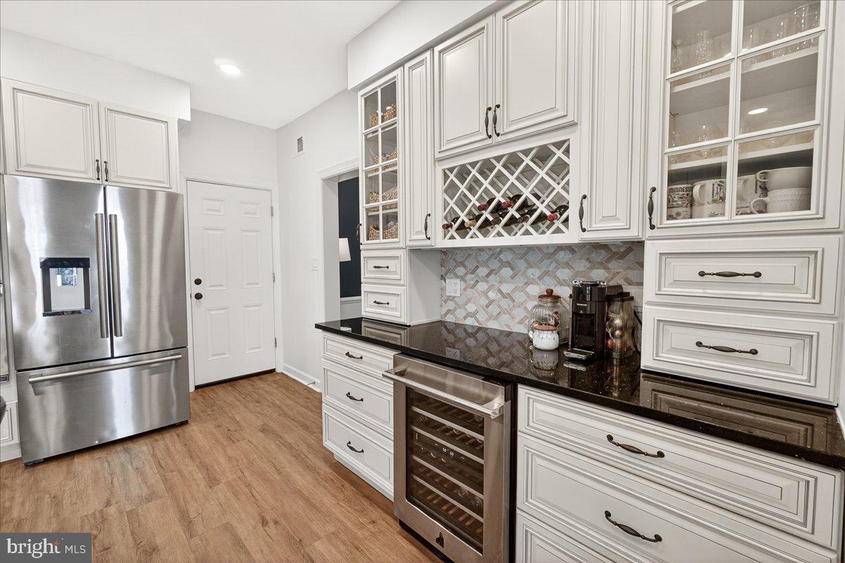 3073 LINDSEY COURT