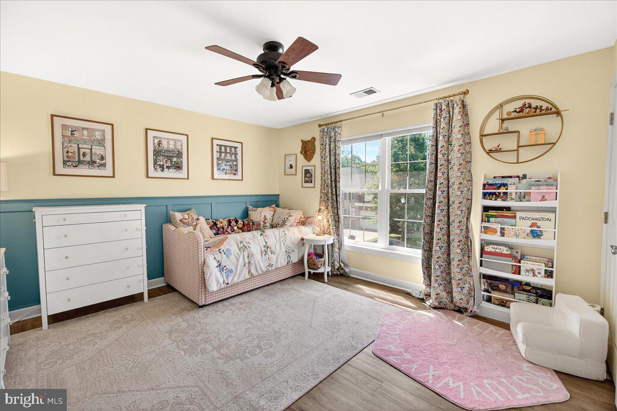 3073 LINDSEY COURT