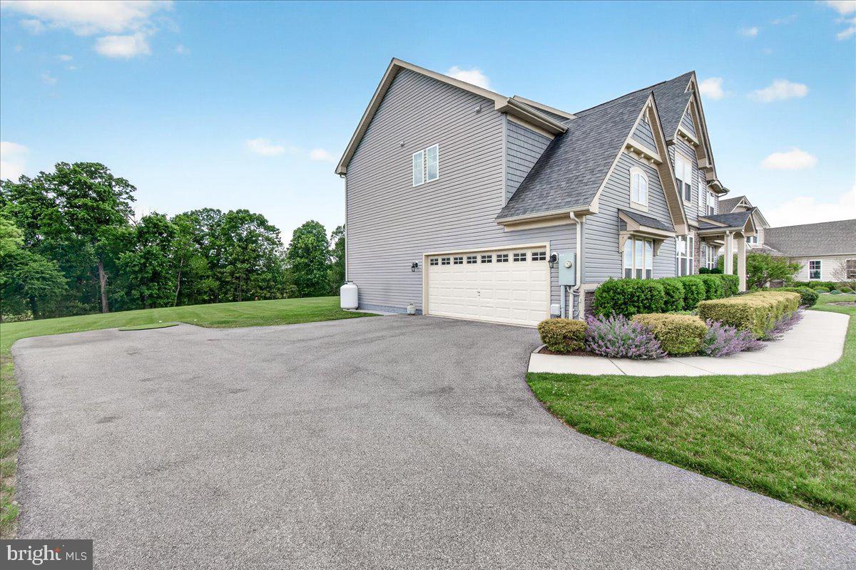 3614 MOLINE COURT