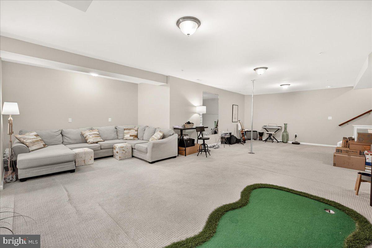 3614 MOLINE COURT
