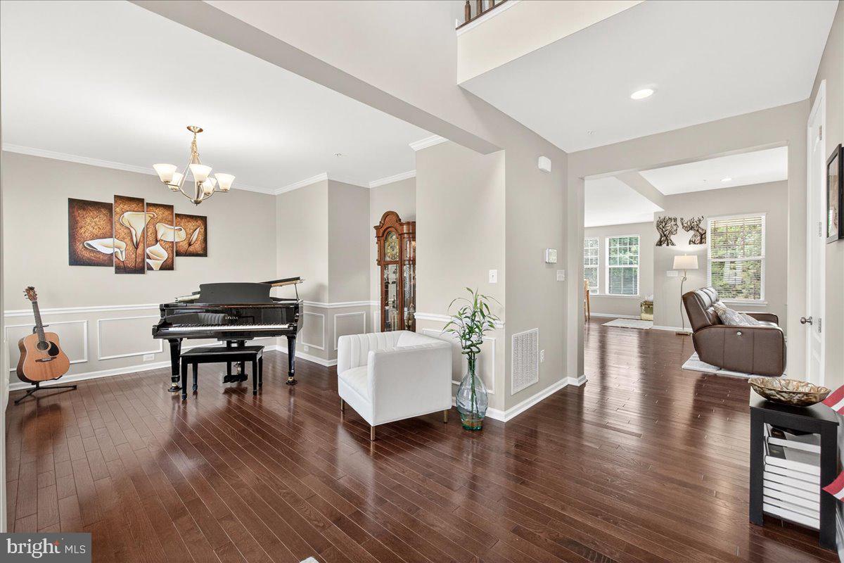 3614 MOLINE COURT