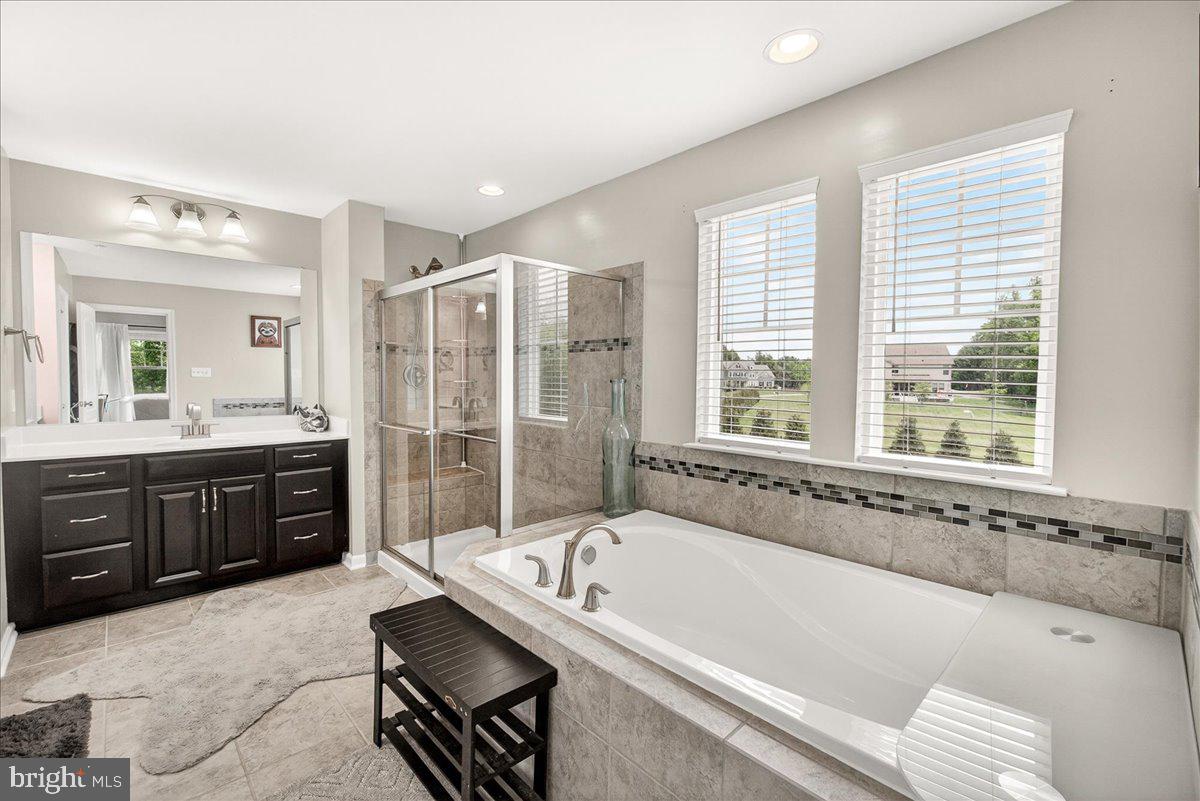 3614 MOLINE COURT