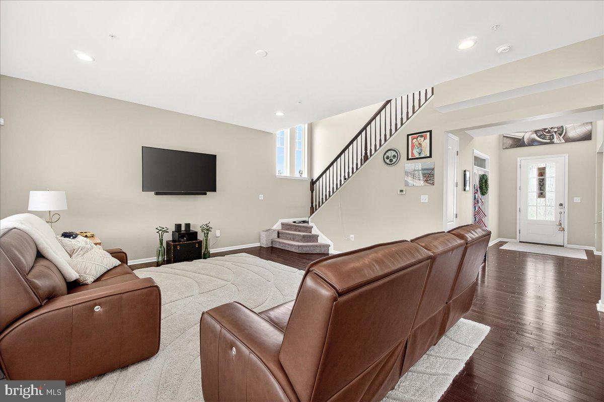 3614 MOLINE COURT