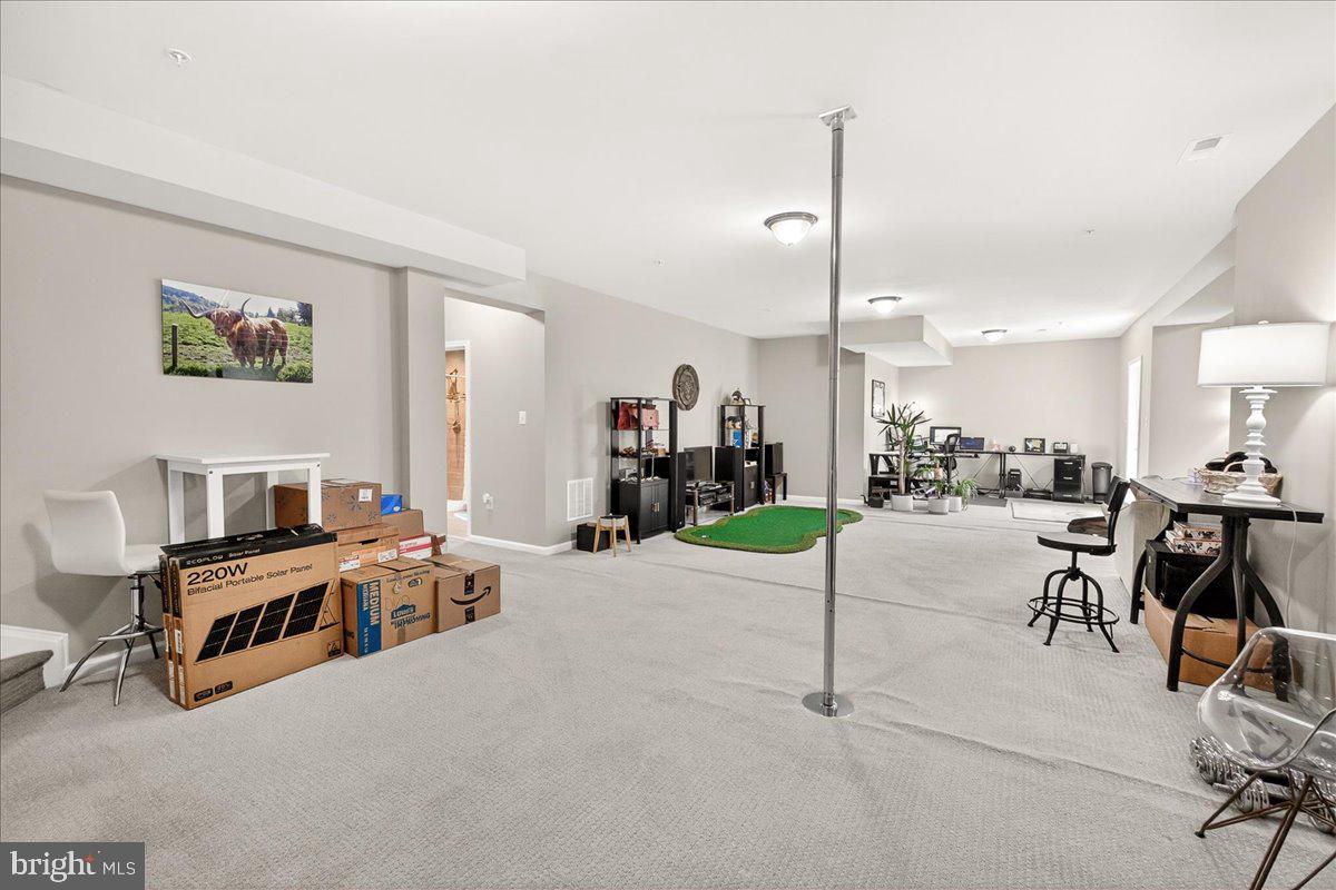 3614 MOLINE COURT