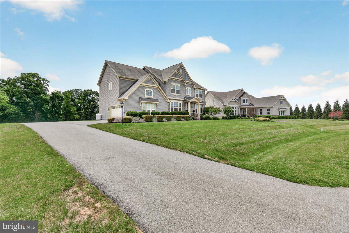 3614 MOLINE COURT