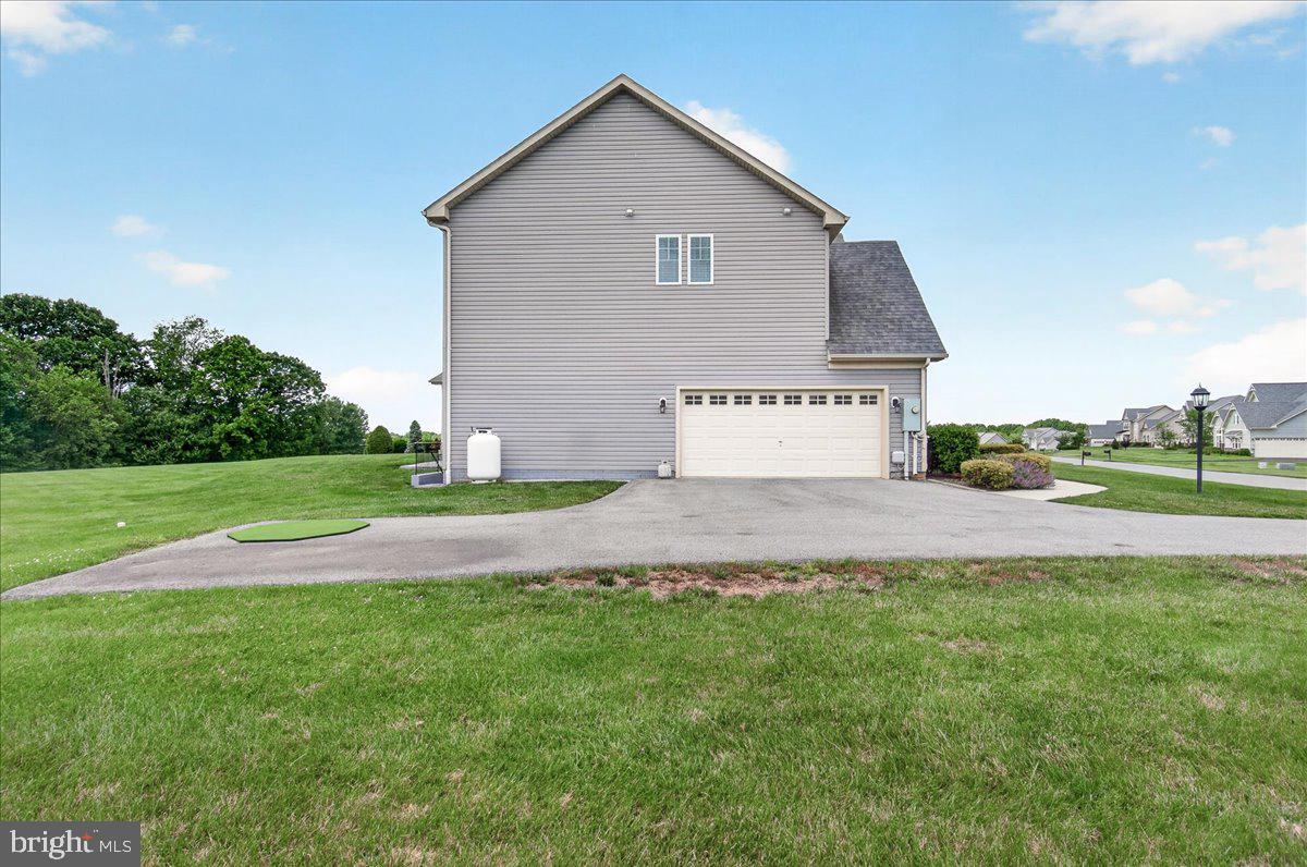 3614 MOLINE COURT