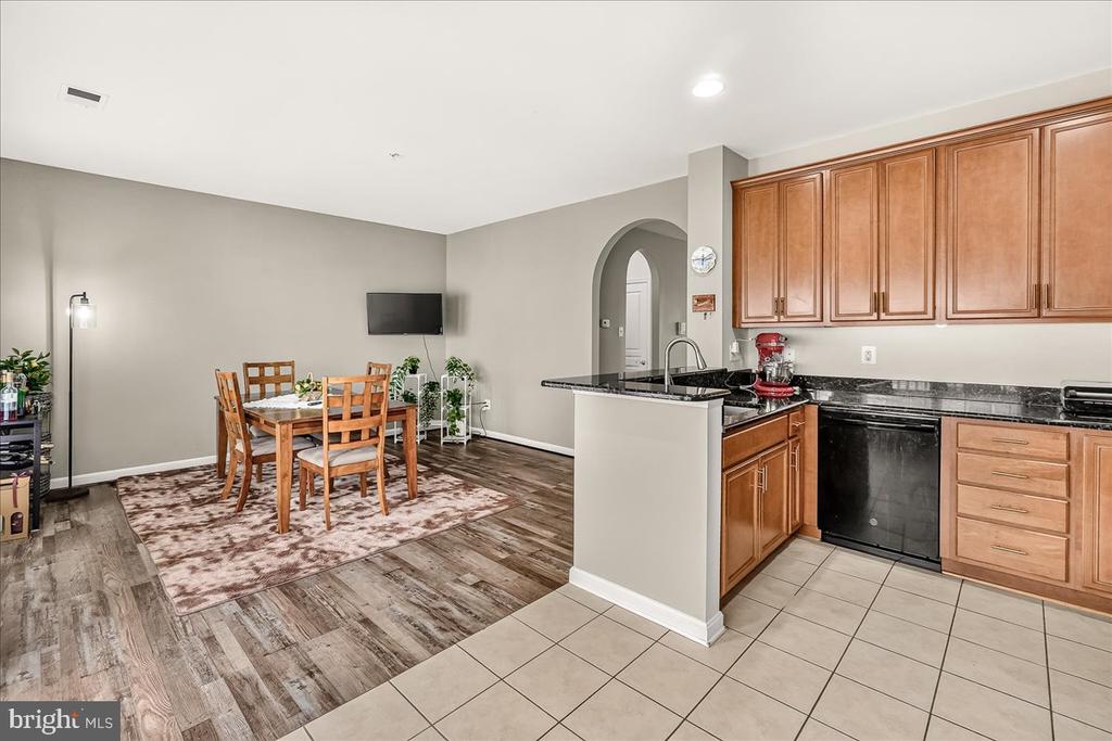 1794 POOLSIDE WAY Unit: 24-B