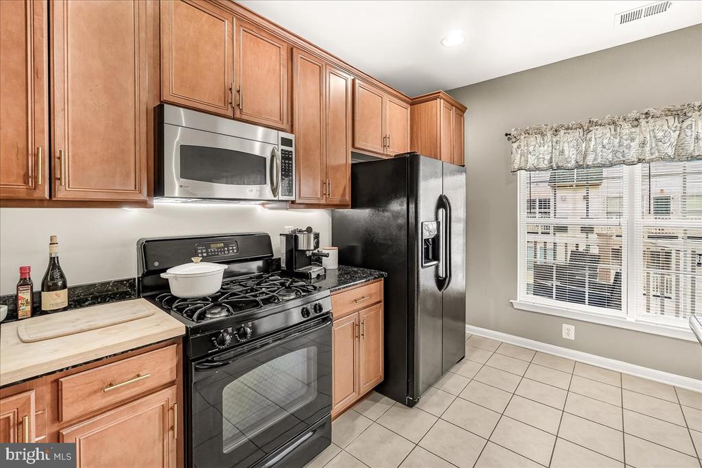1794 POOLSIDE WAY Unit: 24-B