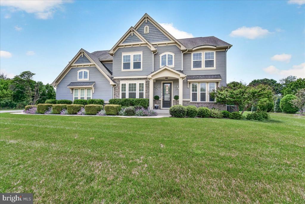 3614 MOLINE COURT