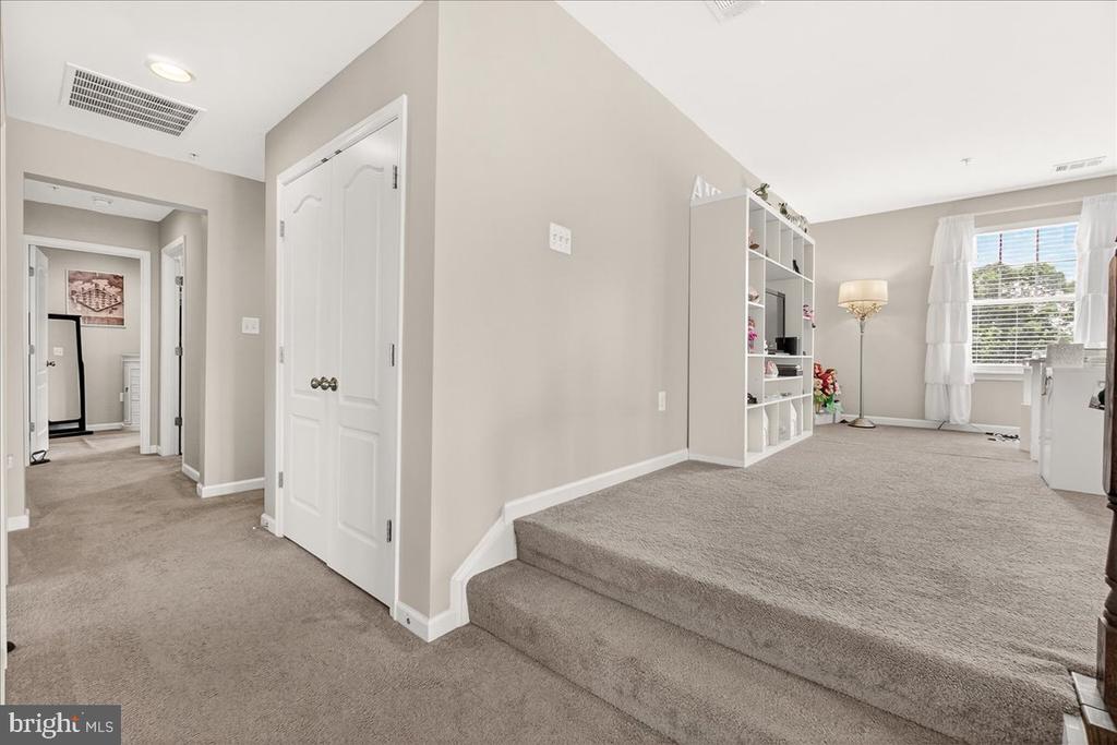 3614 MOLINE COURT