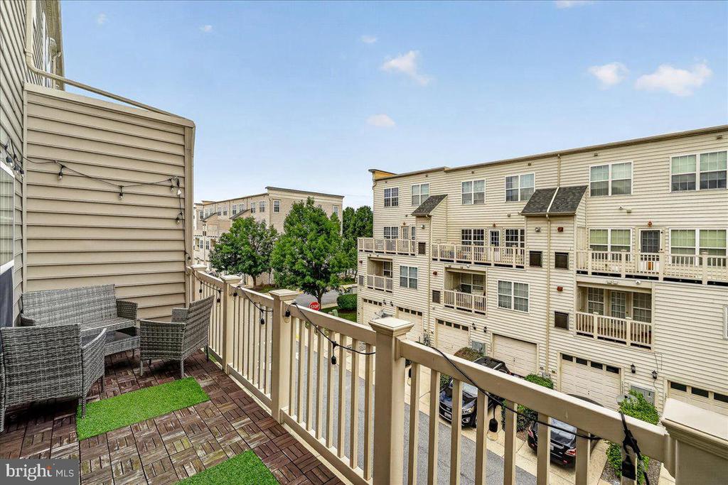 1794 POOLSIDE WAY Unit: 24-B