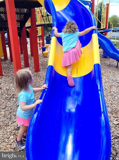 2120 TROON OVERLOOK J 203