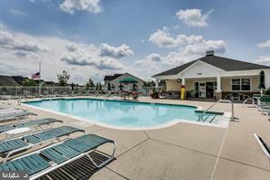 2120 TROON OVERLOOK J 203