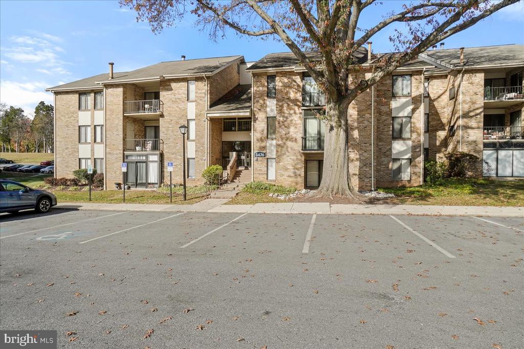 5476 CEDAR LANE C-3