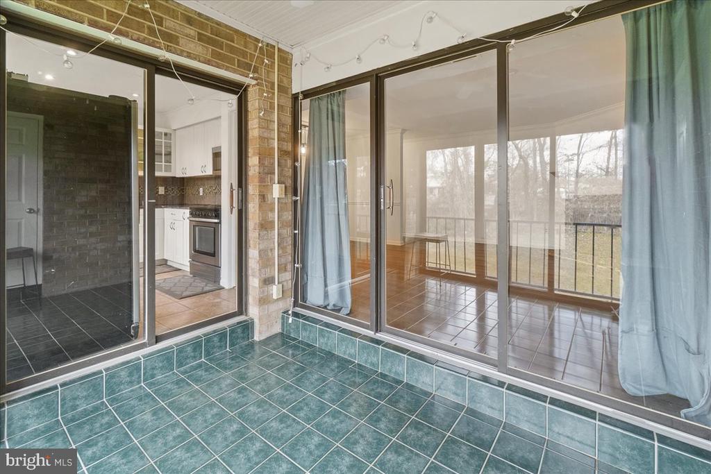 5476 CEDAR LANE C-3