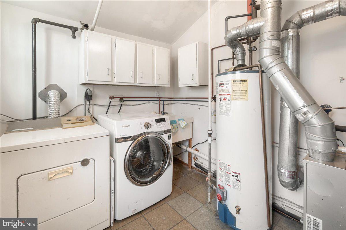 10026 BRUNETT AVENUE