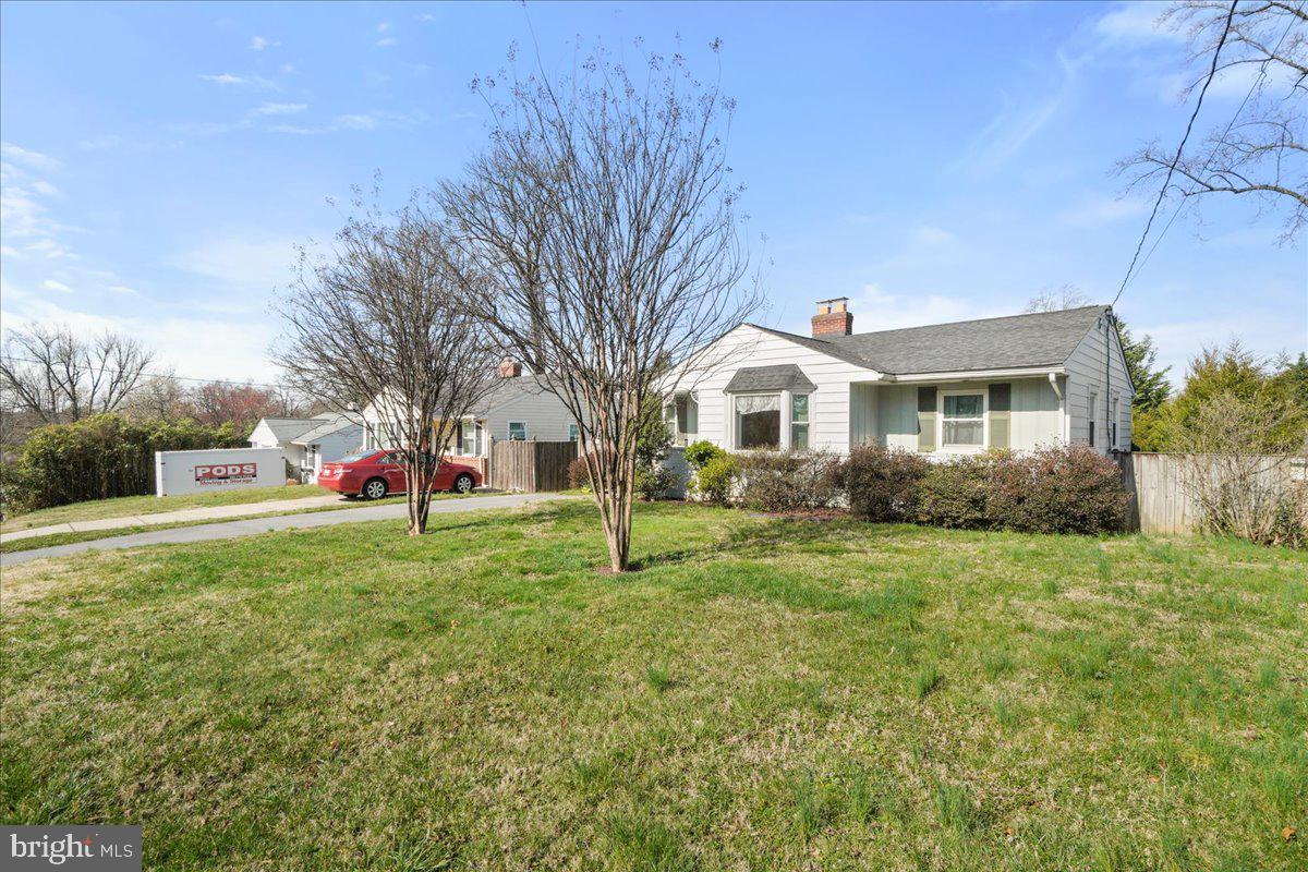 10026 BRUNETT AVENUE