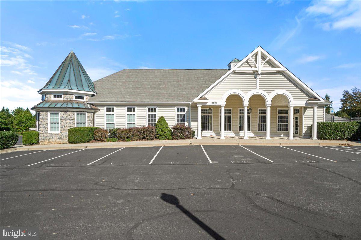 18306 CLEAR SMOKE ROAD