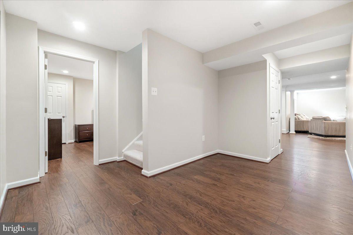 18306 CLEAR SMOKE ROAD