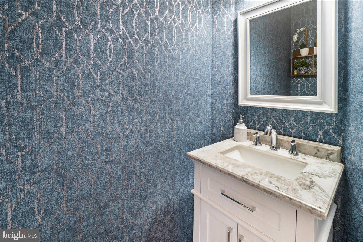 18306 CLEAR SMOKE ROAD