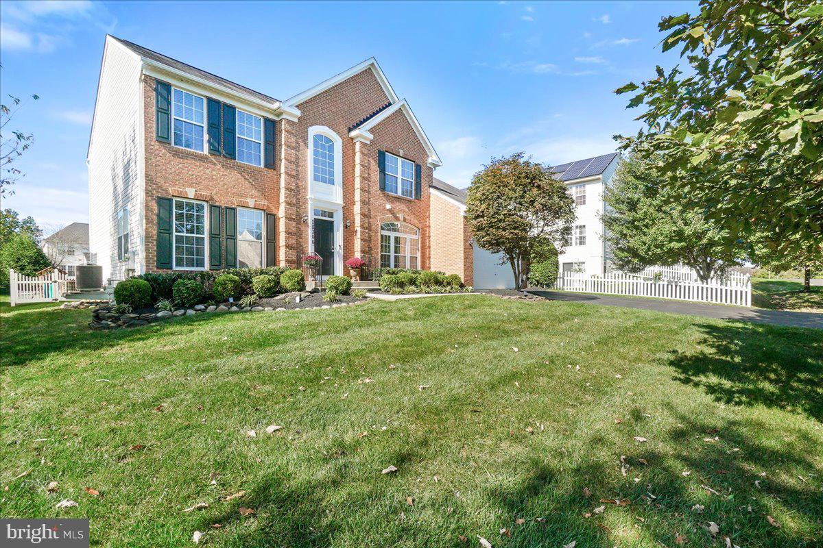 18306 CLEAR SMOKE ROAD