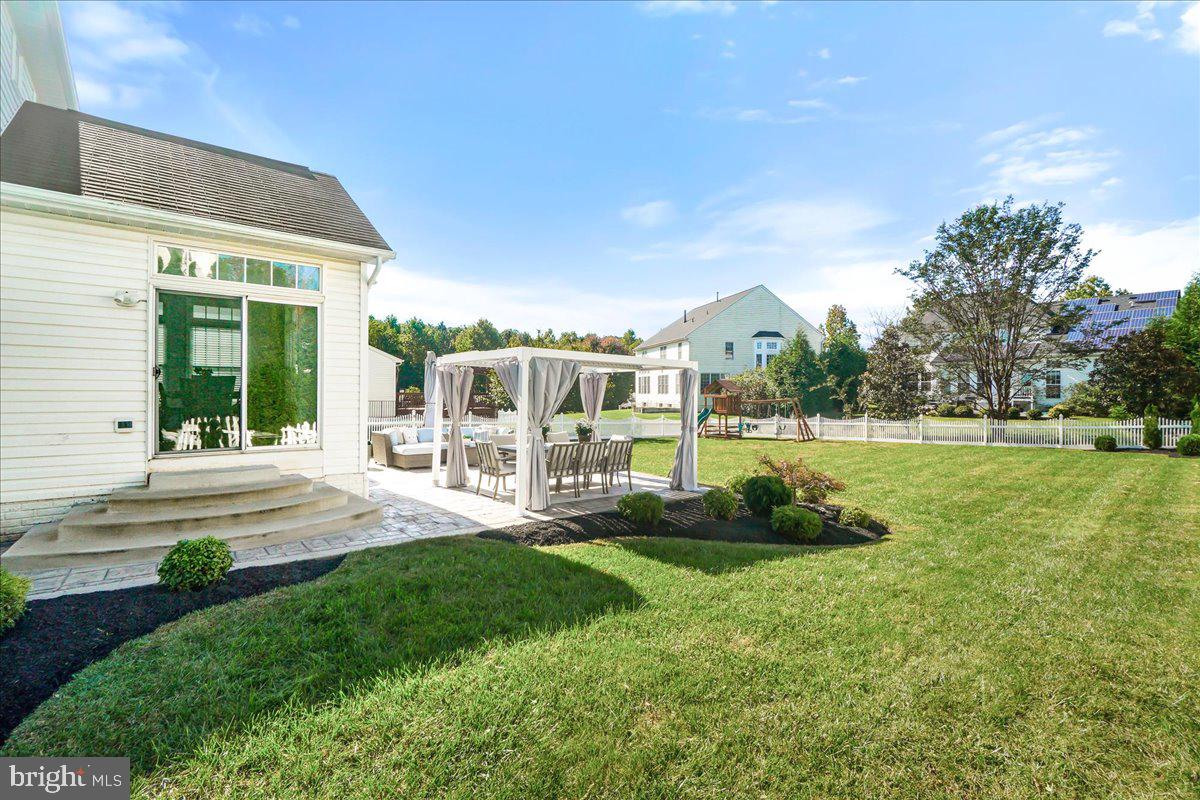 18306 CLEAR SMOKE ROAD