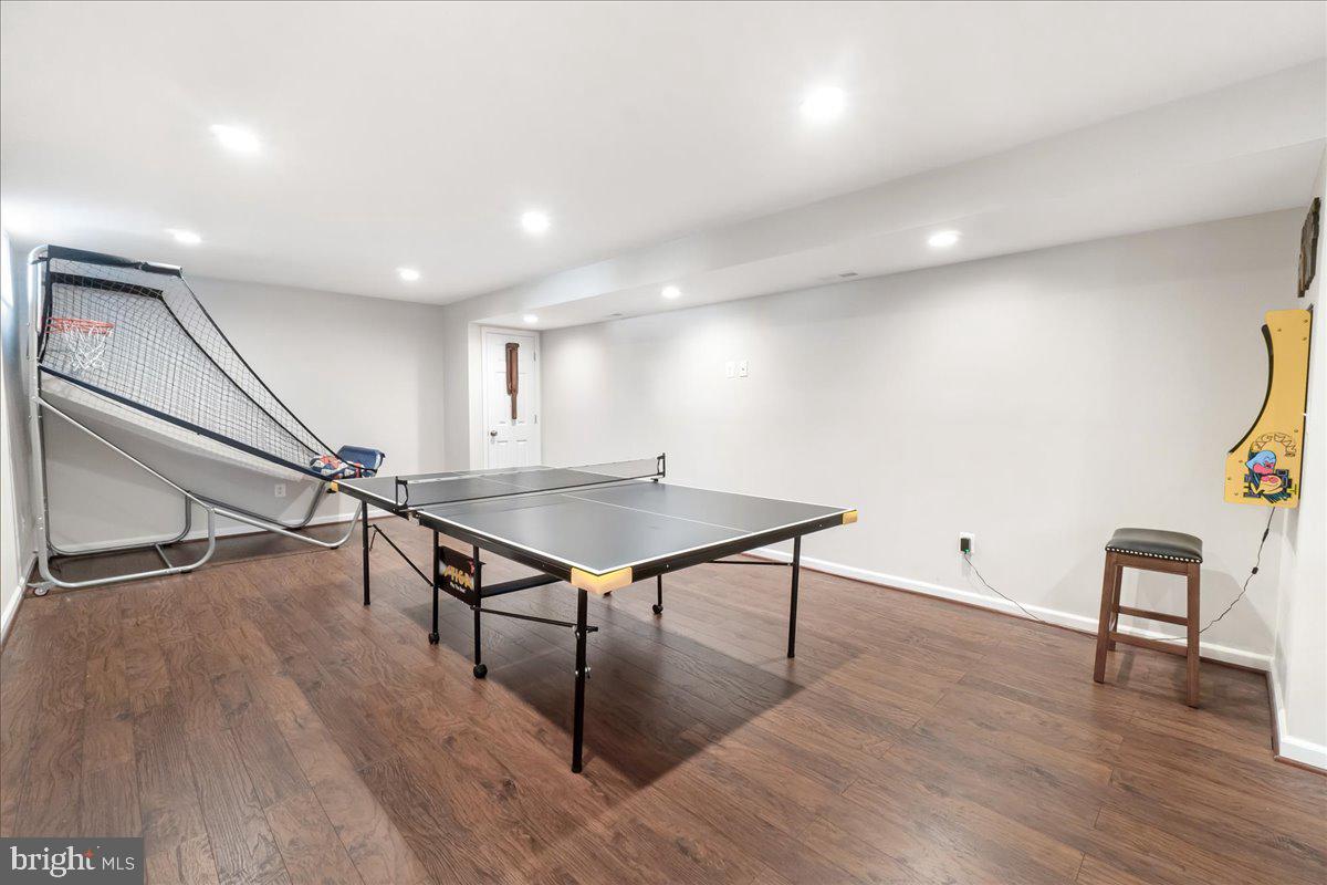 18306 CLEAR SMOKE ROAD