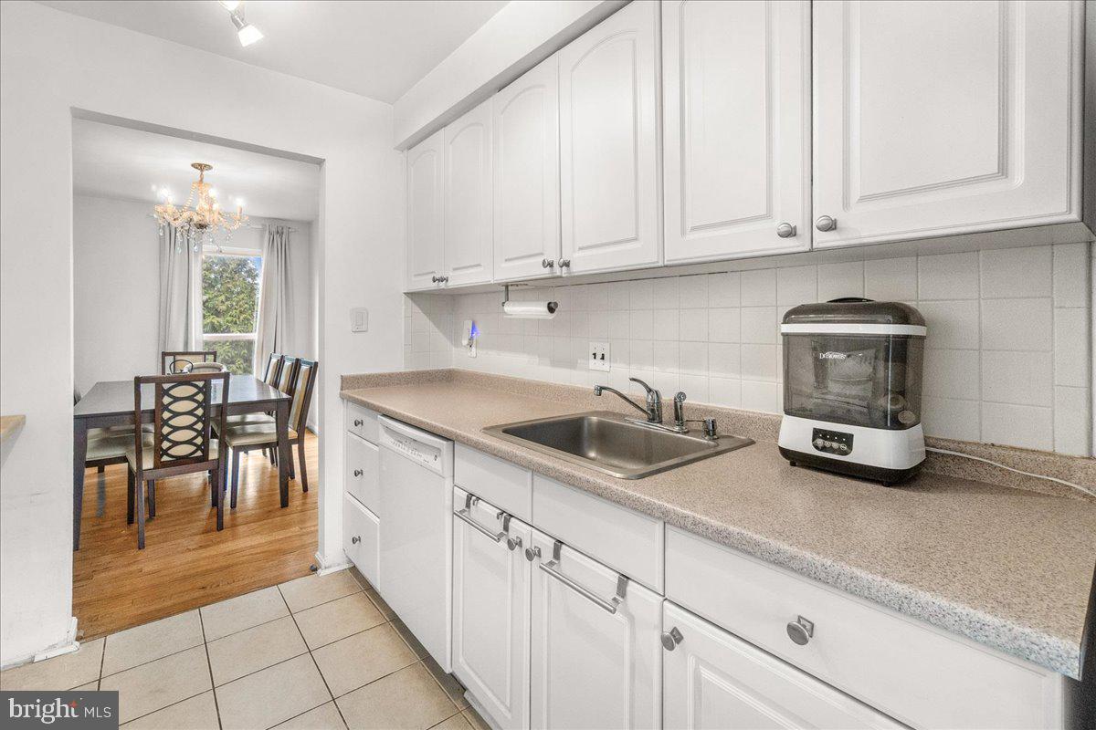 7135 MILL RUN DRIVE 14-3