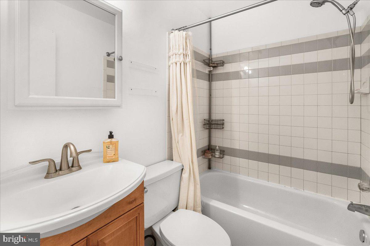 7135 MILL RUN DRIVE 14-3